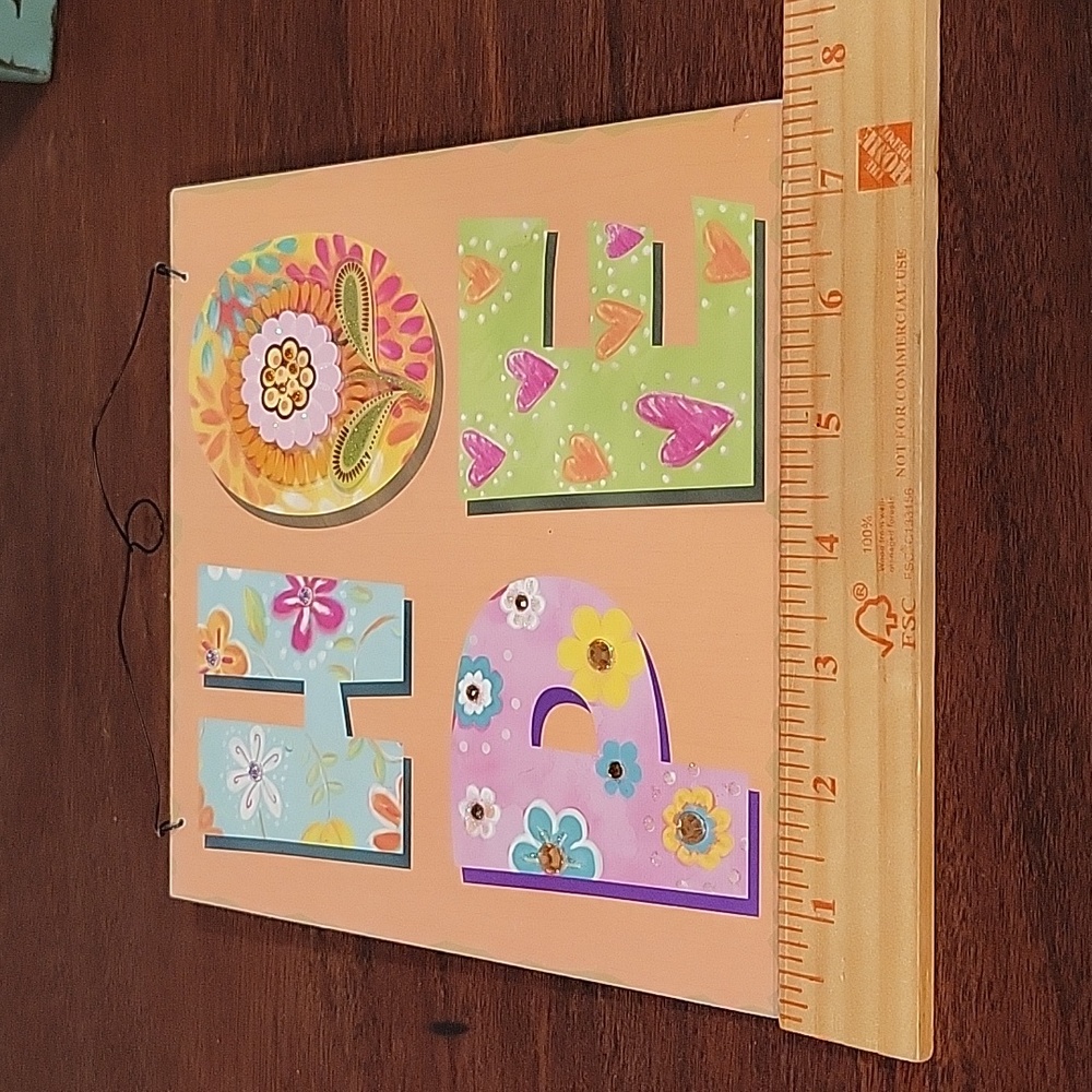 3 Embellished Signs - Picture 5 of 9